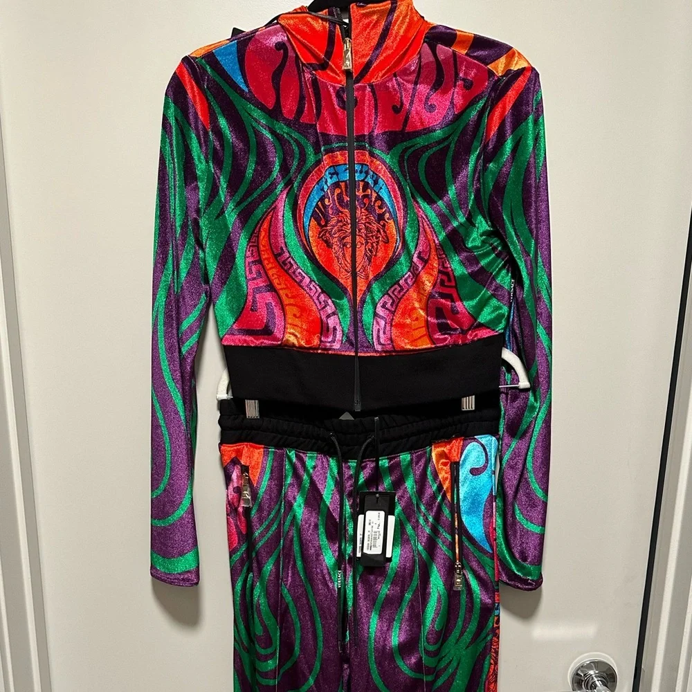 Versace Medusa Music Collection - Picture 5 of 12